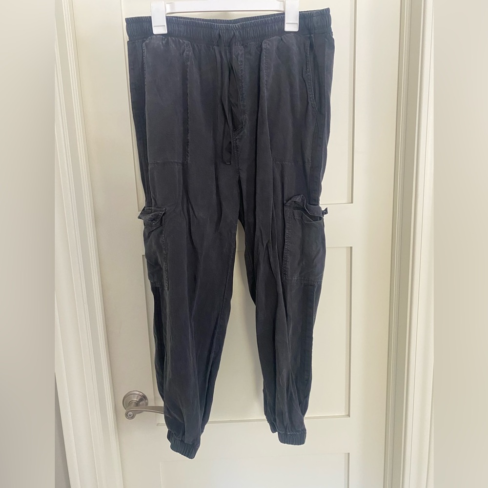 cloth & stone Black Cargo Pants with Utility Pockets